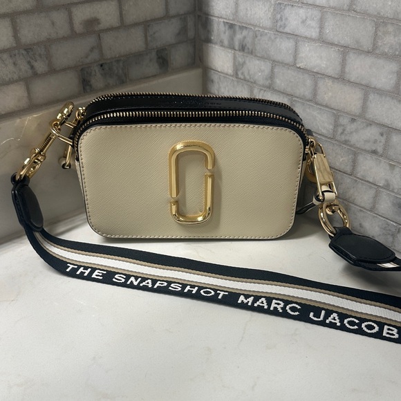 Marc Jacobs Beige and Black Crossbody Bag